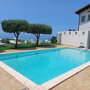 Oasi Del Borgo , Borgo Bonsignore Italië