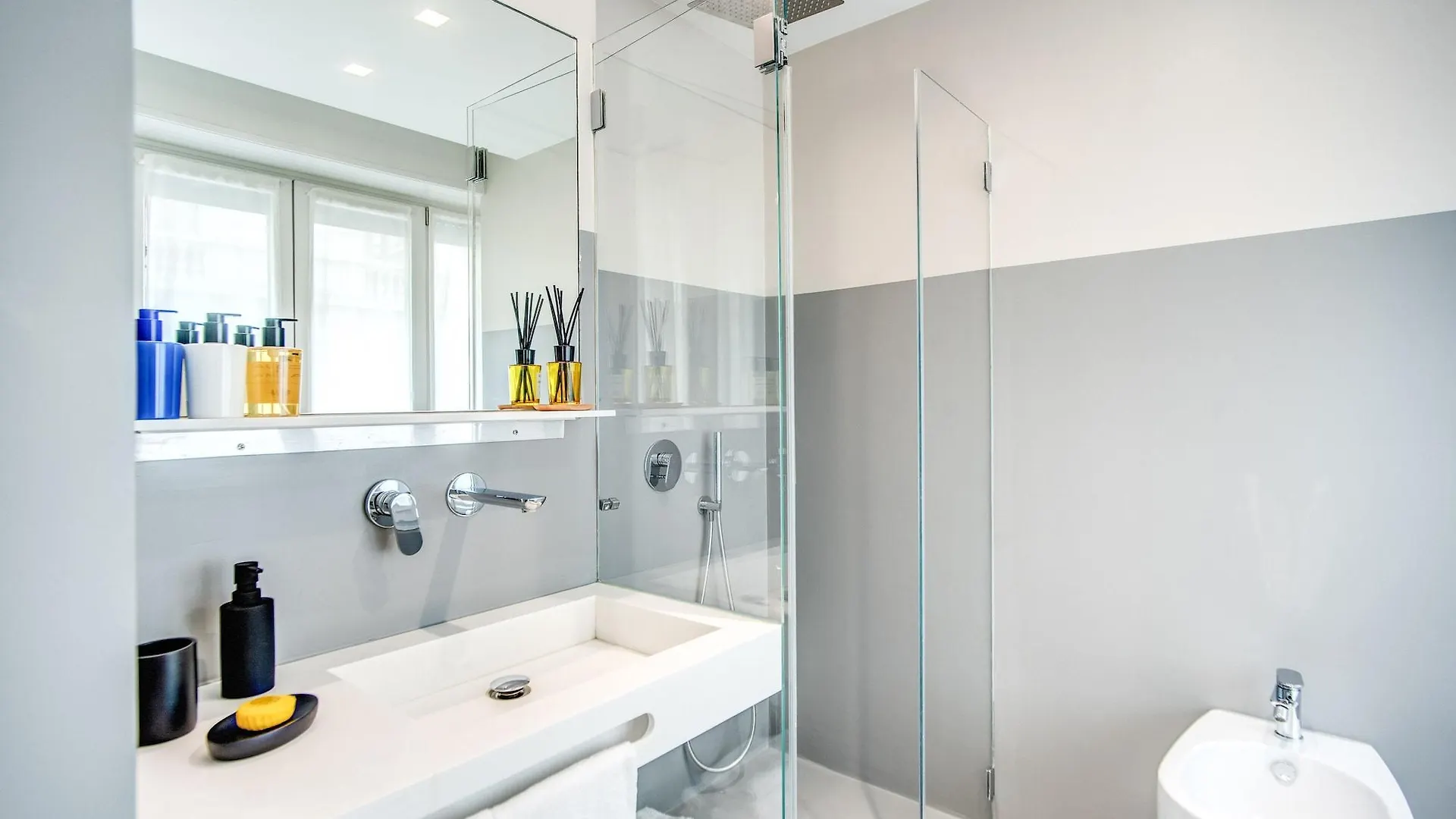 ***  Victor Boutique Hotel Milan Italy